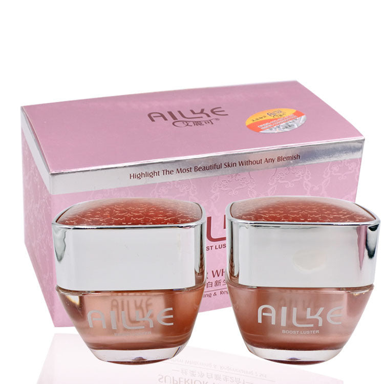 Silky Whitening Skin Care Set Afrotix