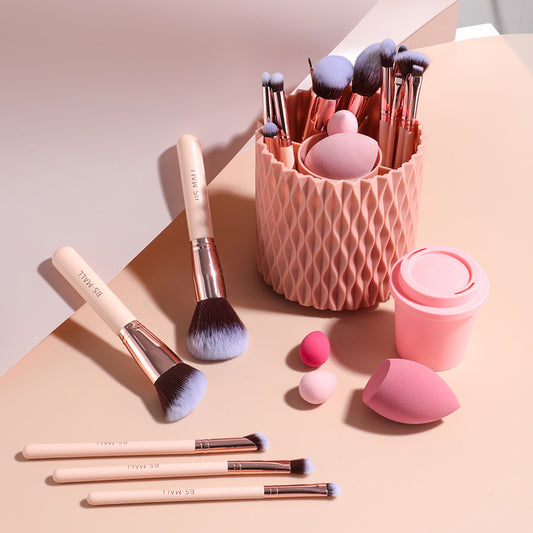 Juego de 18 brochas de maquillaje: con cubo giratorio y esponja para polvos