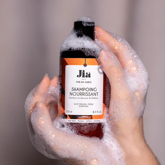 Shampoing Nourrissant : NETTOIE EN DOUCEUR ET DISCIPLINE - 250ml - Afrotix #