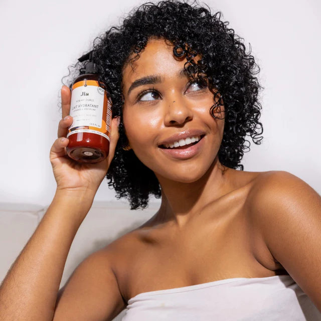Lait Capillaire : DÉFINIT ET DISCIPLINE LES BOUCLES - 250ml - Afrotix #
